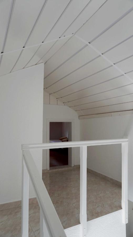 Villa Karras Vrasná المظهر الخارجي الصورة